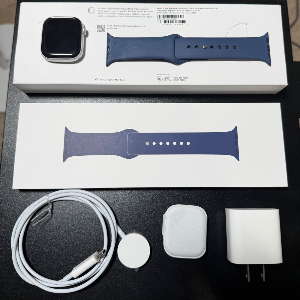Apple Watch Series 10 42mm GPS Silver Aluminum Denim Sport Band Complete Box